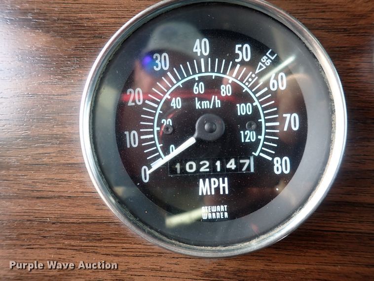 image for item DI1829 1987 Peterbilt 359  semi truck