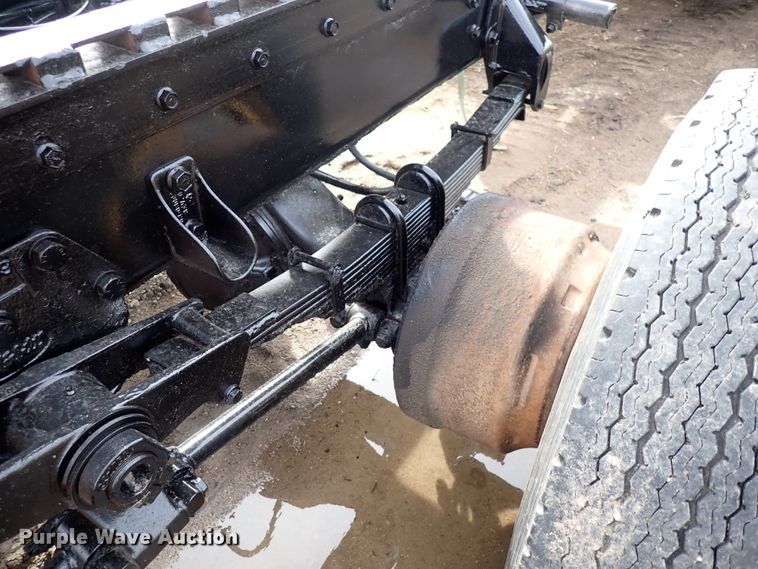 image for item DI1829 1987 Peterbilt 359  semi truck