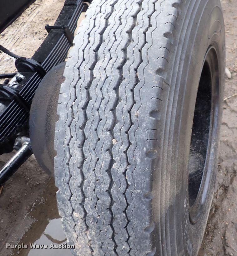 image for item DI1829 1987 Peterbilt 359  semi truck