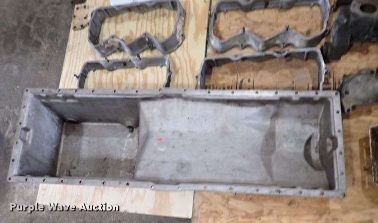 image for item DI1829 1987 Peterbilt 359  semi truck