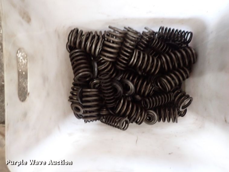 image for item DI1829 1987 Peterbilt 359  semi truck