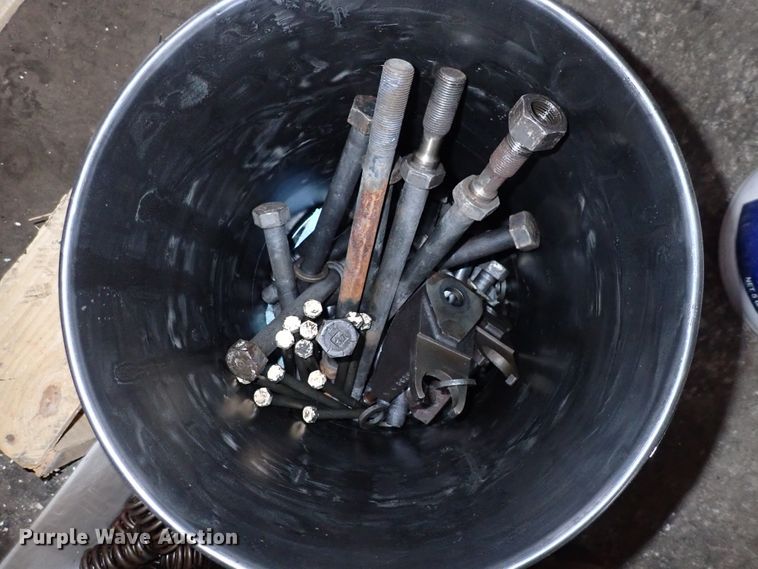 image for item DI1829 1987 Peterbilt 359  semi truck