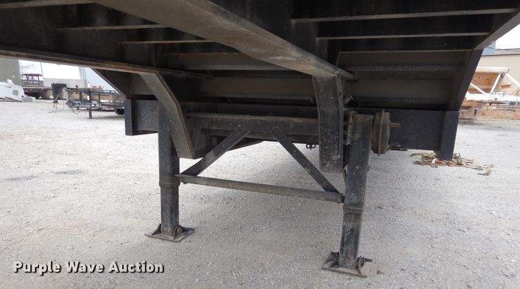image for item DI8695 2013 Viking  drop deck equipment trailer