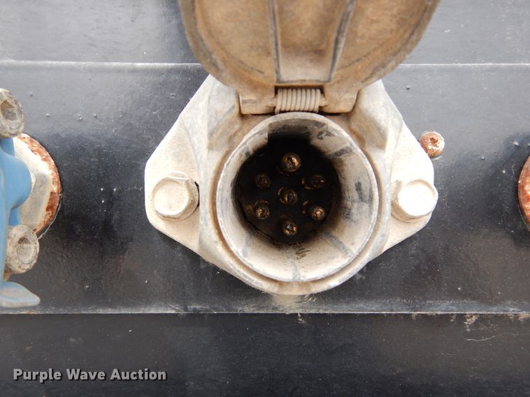 image for item DI8695 2013 Viking  drop deck equipment trailer