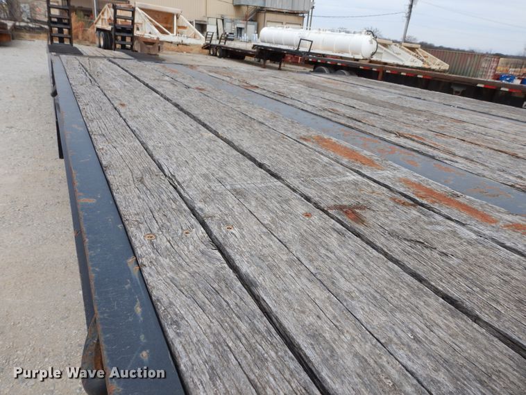 image for item DI8695 2013 Viking  drop deck equipment trailer