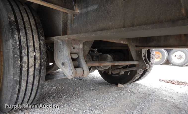 image for item DI8695 2013 Viking  drop deck equipment trailer