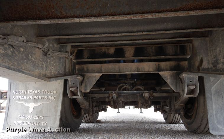 image for item DI8695 2013 Viking  drop deck equipment trailer