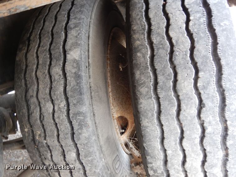 image for item DI8695 2013 Viking  drop deck equipment trailer