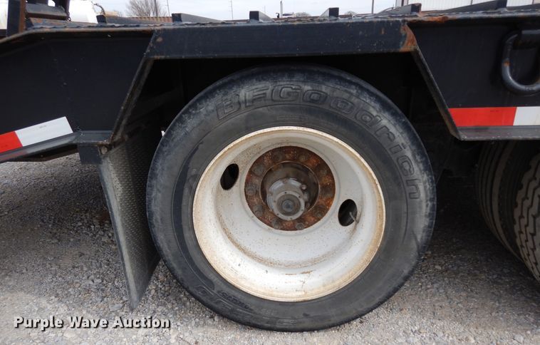 image for item DI8695 2013 Viking  drop deck equipment trailer