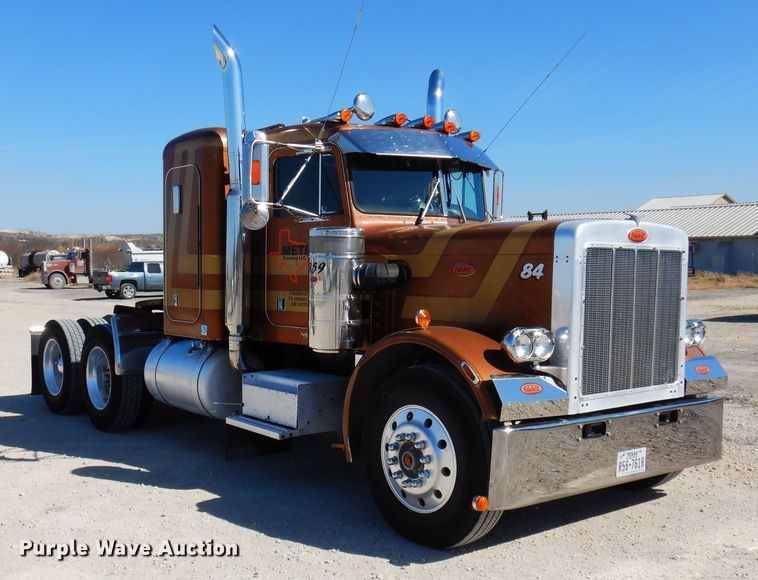 image for item DJ0810 1984 Peterbilt 359  semi truck