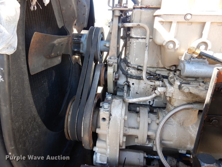 image for item DJ0810 1984 Peterbilt 359  semi truck