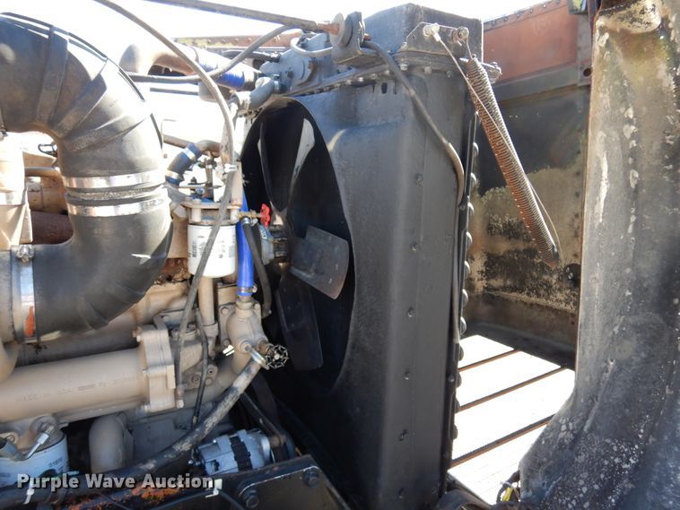 image for item DJ0810 1984 Peterbilt 359  semi truck