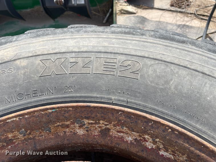 image for item DJ5017 (8) Michelin XZE2 11R24.5 tires and wheels