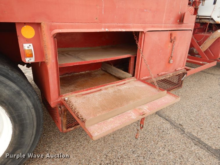 image for item DJ8900 1981 Interntaional F5070  winch truck