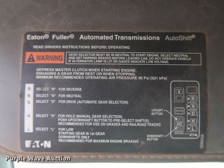 image for item DK3580 2002 Peterbilt 330  mobile command center