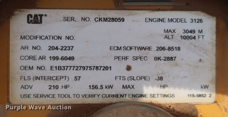 image for item DK3580 2002 Peterbilt 330  mobile command center