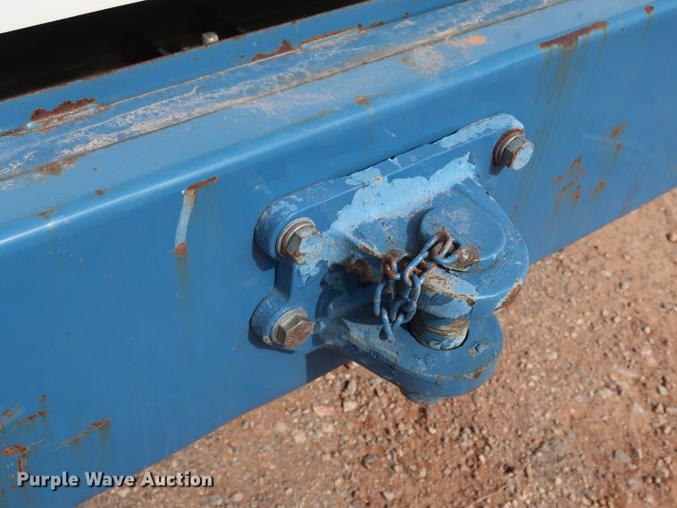 image for item DK3580 2002 Peterbilt 330  mobile command center