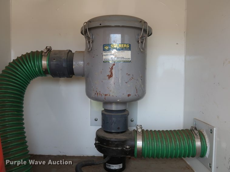 image for item DK3580 2002 Peterbilt 330  mobile command center