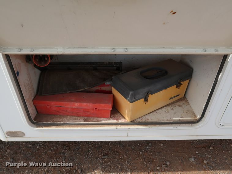 image for item DK3580 2002 Peterbilt 330  mobile command center