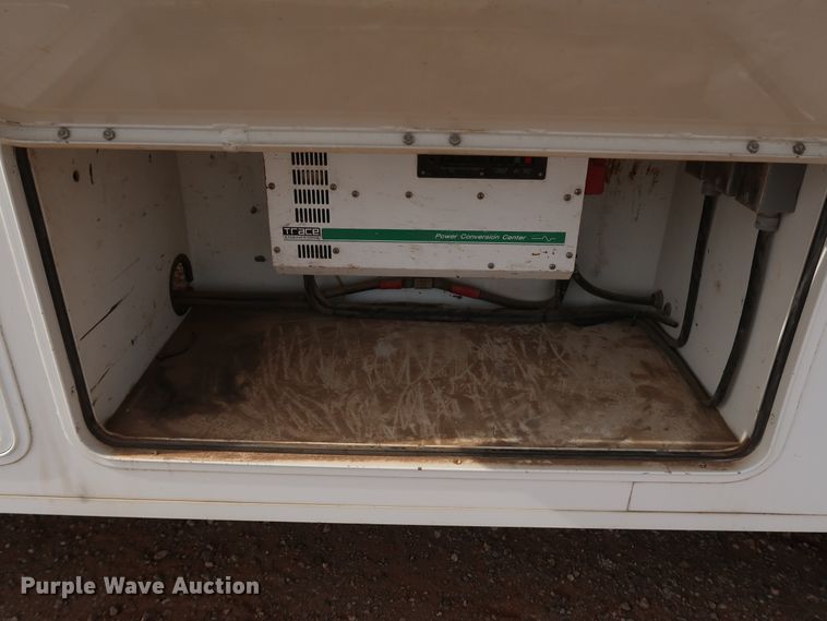 image for item DK3580 2002 Peterbilt 330  mobile command center