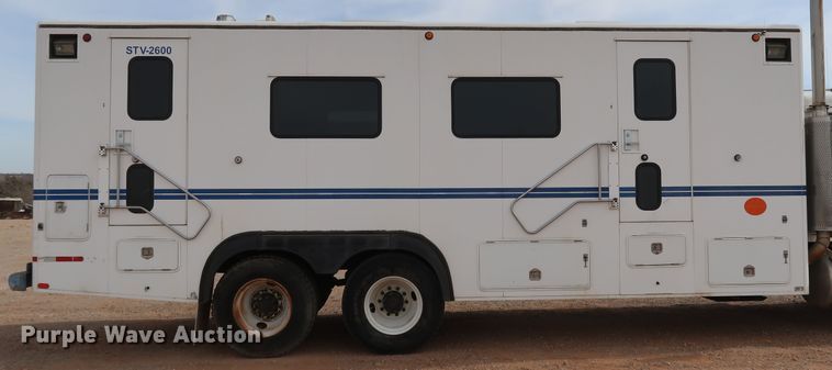 image for item DK3580 2002 Peterbilt 330  mobile command center