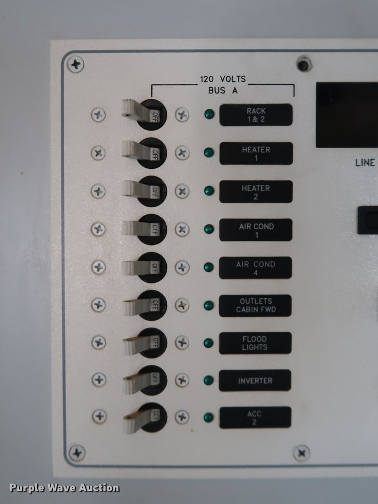 image for item DK3580 2002 Peterbilt 330  mobile command center