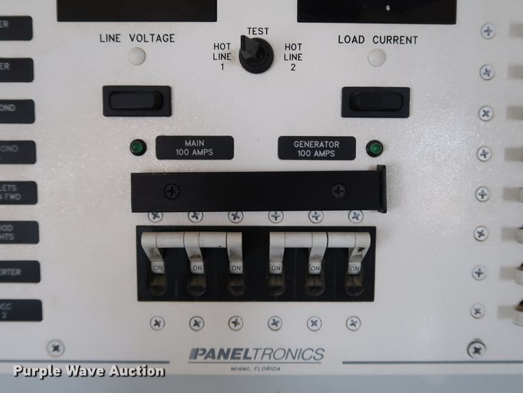 image for item DK3580 2002 Peterbilt 330  mobile command center