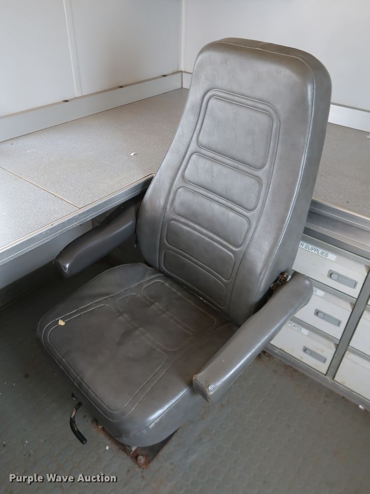 image for item DK3580 2002 Peterbilt 330  mobile command center