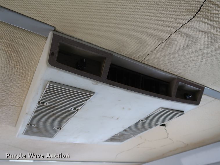 image for item DK3580 2002 Peterbilt 330  mobile command center