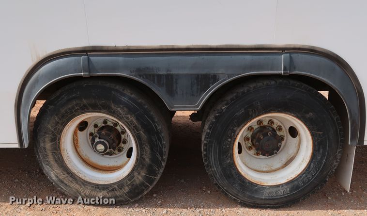 image for item DK3580 2002 Peterbilt 330  mobile command center