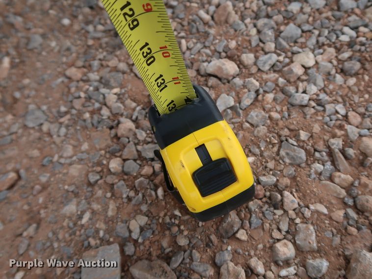 image for item DK3580 2002 Peterbilt 330  mobile command center