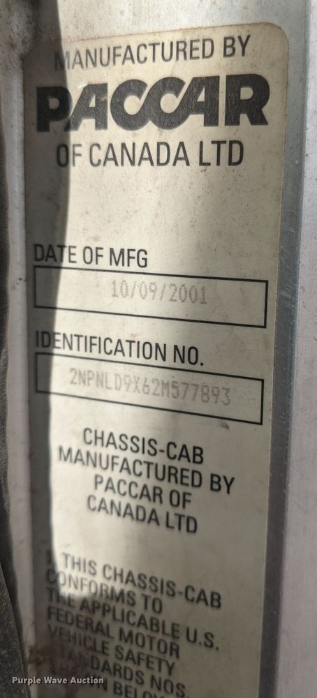 image for item DK3580 2002 Peterbilt 330  mobile command center