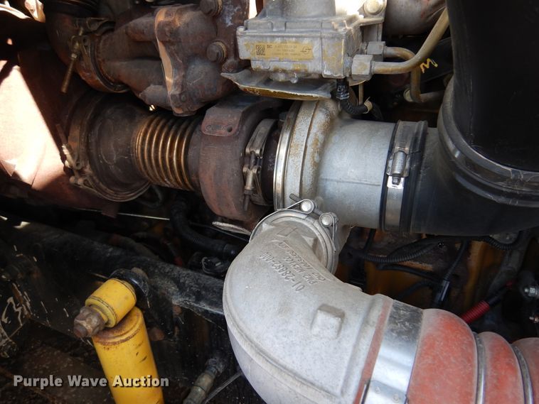 image for item DK4247 2013 Freightliner Cascadia 125  semi truck