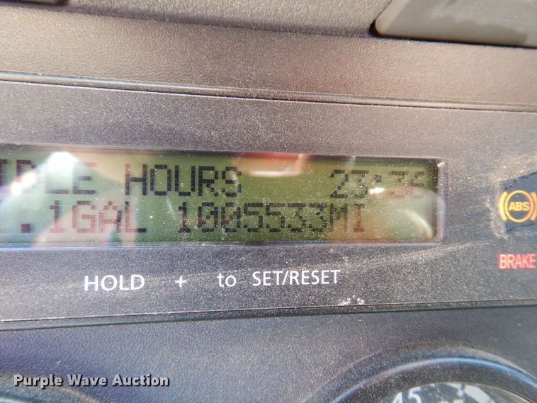 image for item DK4248 2013 Freightliner Cascadia 125  semi truck