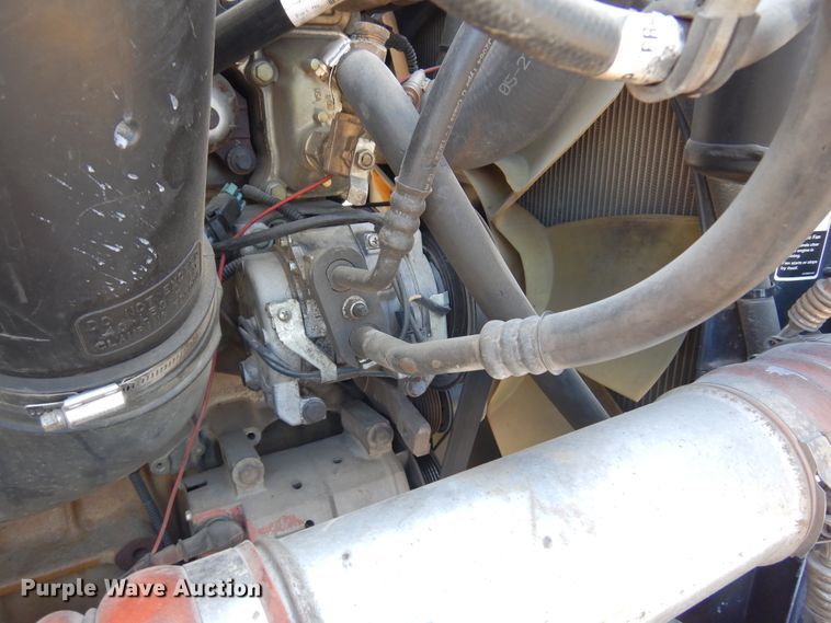 image for item DK4248 2013 Freightliner Cascadia 125  semi truck