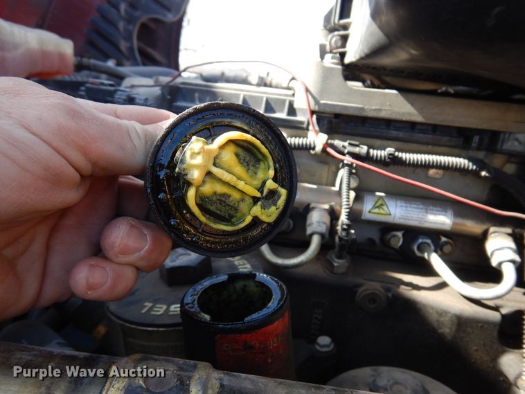 image for item DK4248 2013 Freightliner Cascadia 125  semi truck