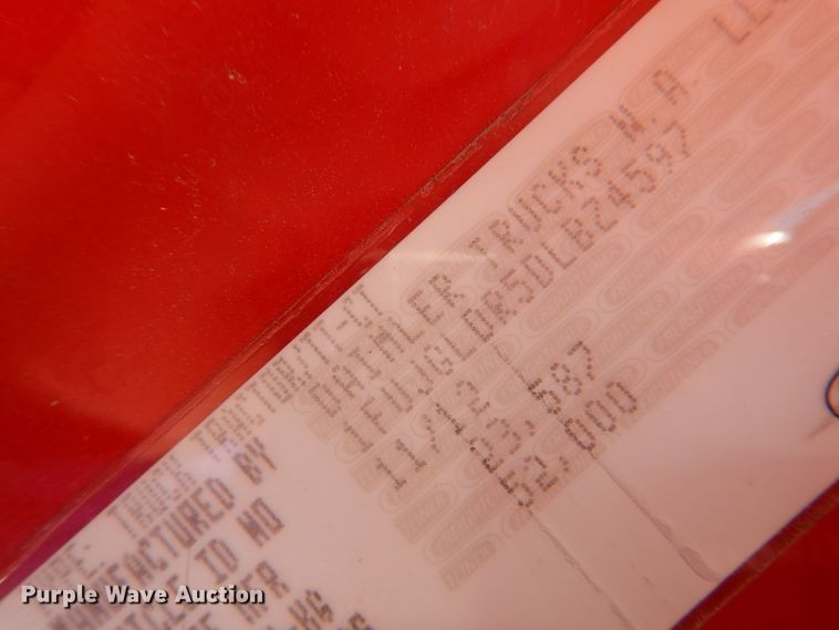 image for item DK4248 2013 Freightliner Cascadia 125  semi truck