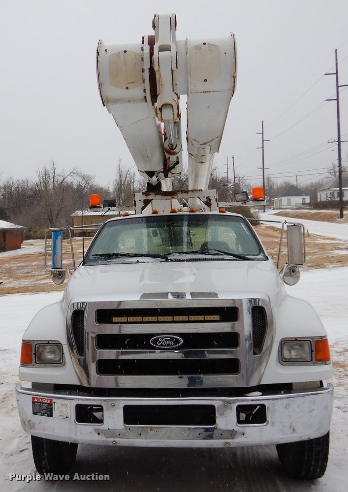 image for item DK4286 2006 Ford F750 Super Duty  bucket truck