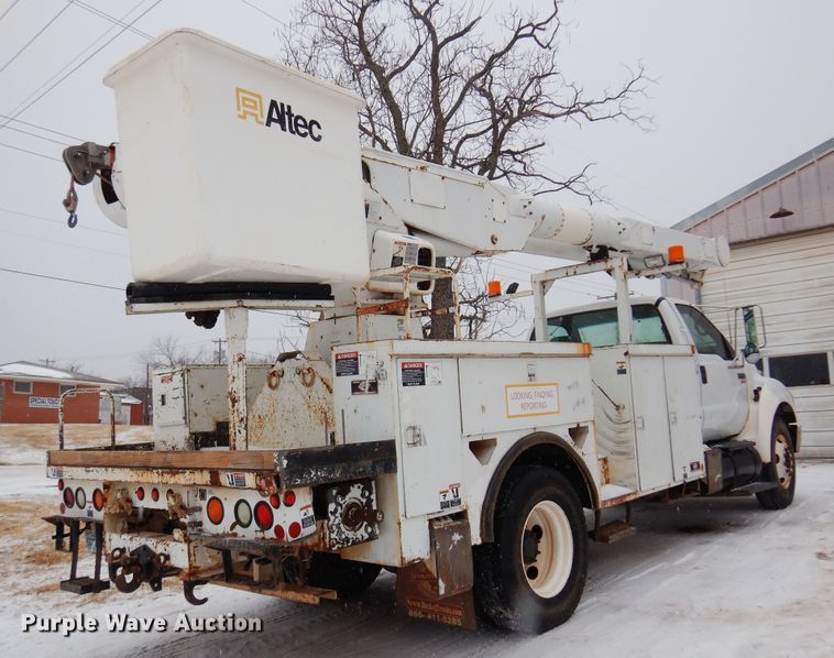 image for item DK4286 2006 Ford F750 Super Duty  bucket truck