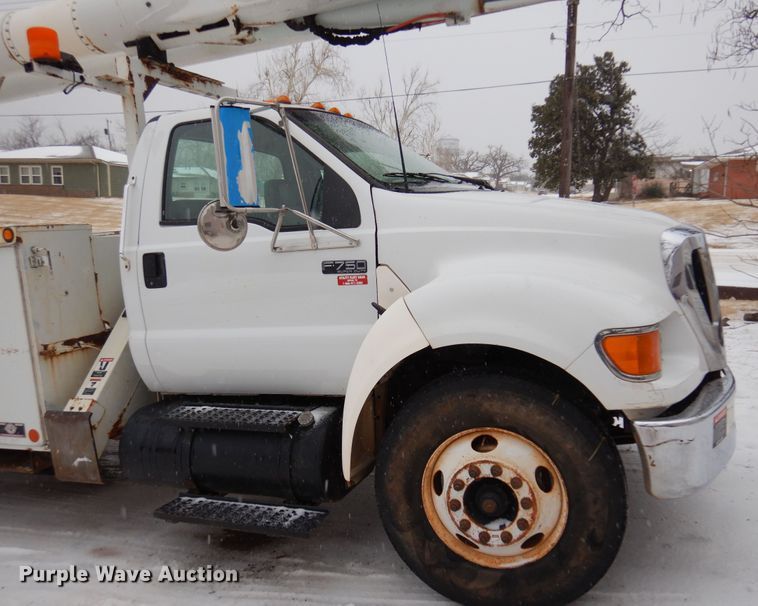 image for item DK4286 2006 Ford F750 Super Duty  bucket truck