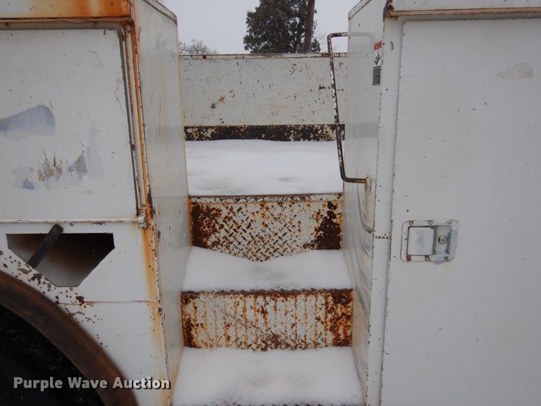 image for item DK4286 2006 Ford F750 Super Duty  bucket truck