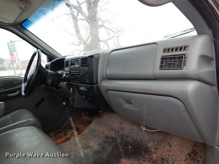 image for item DK4286 2006 Ford F750 Super Duty  bucket truck