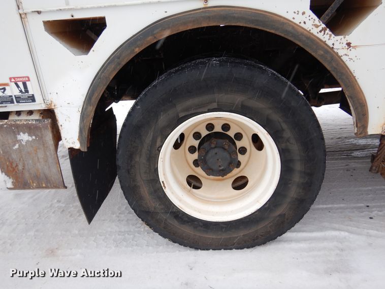 image for item DK4286 2006 Ford F750 Super Duty  bucket truck