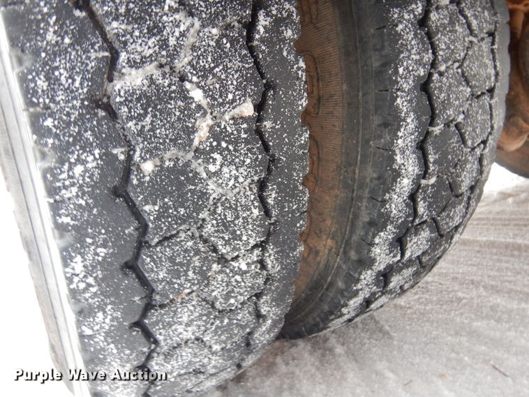 image for item DK4286 2006 Ford F750 Super Duty  bucket truck