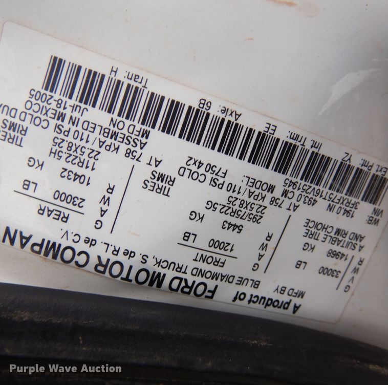 image for item DK4286 2006 Ford F750 Super Duty  bucket truck