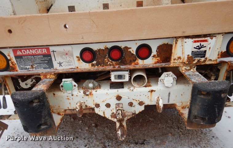 image for item DK4288 2006 International 4400  bucket truck