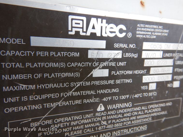 image for item DK4288 2006 International 4400  bucket truck