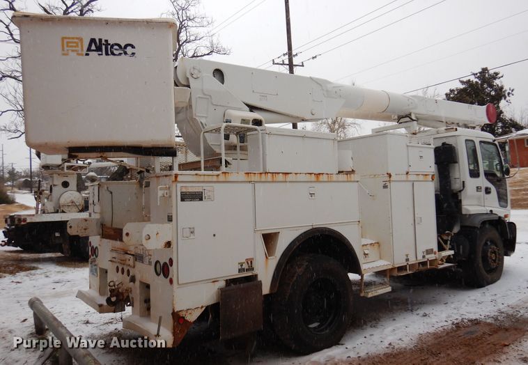 image for item DK4292 2001 Chevrolet T8500  bucket truck