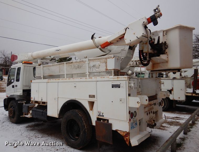 image for item DK4292 2001 Chevrolet T8500  bucket truck