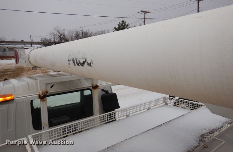 image for item DK4292 2001 Chevrolet T8500  bucket truck